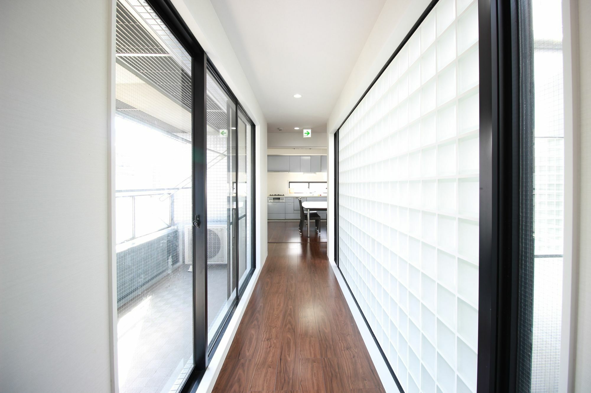 Apartamento Atrium Osaka Exterior foto